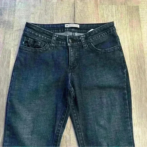 LEE Slender Secret Lower on the Waist Women’s Jeans w/pocket design 8 Medium - Picture 2 of 16